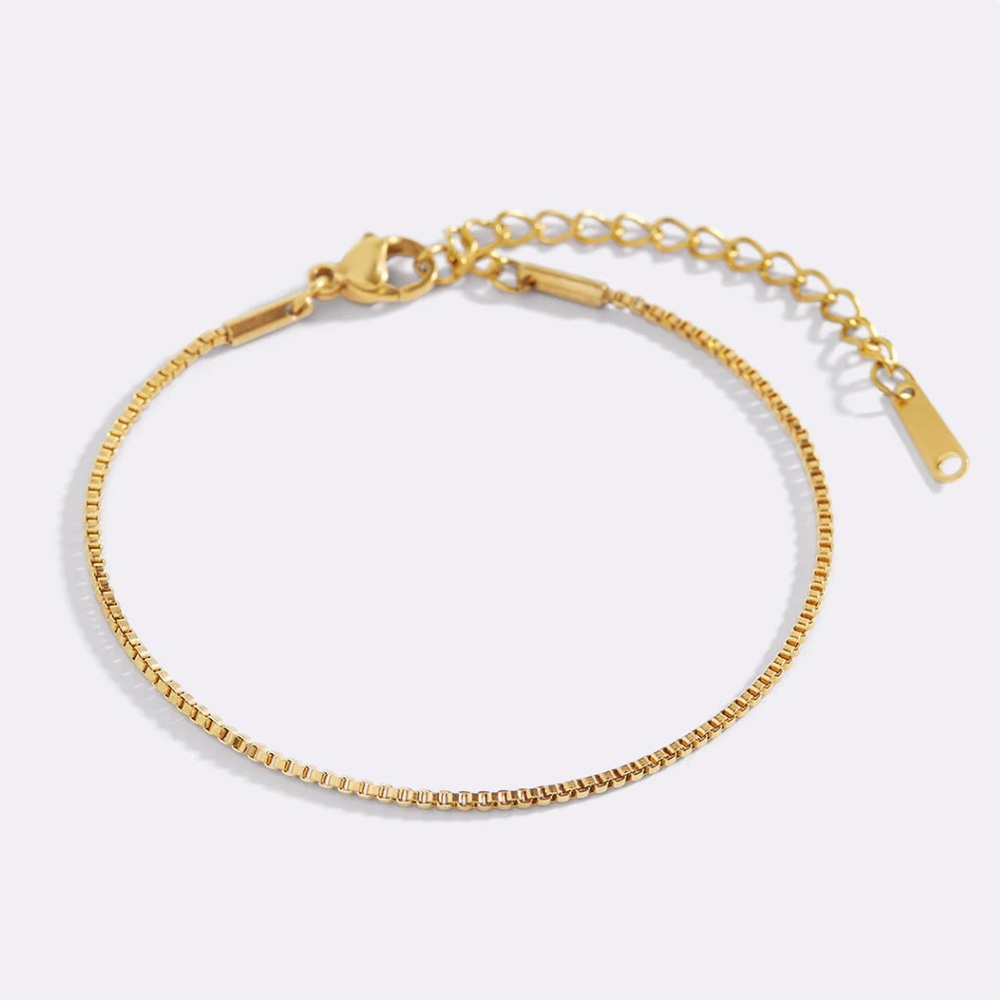 18k PVD gold Essential box chain brace
